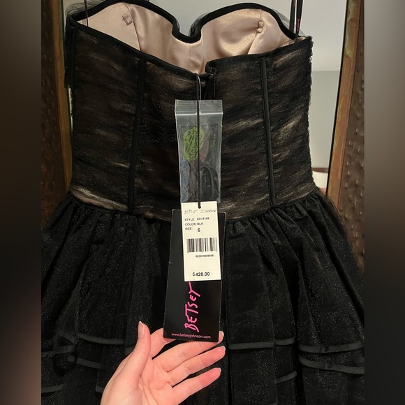 2000s Betsey Johnson Dress 🖤 - Picture 5 of 5